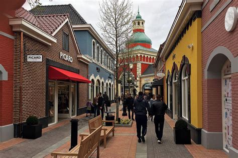 outlet olanda roermond